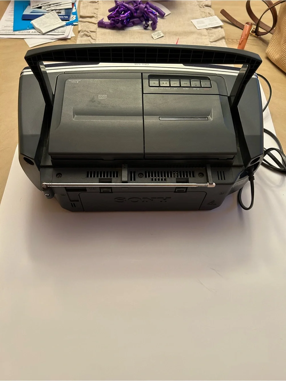 Sony CFD-S38 Boombox CD AM/FM Radio Cassette Headphone/3.5mm Silver/Black